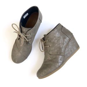 TOMS | Size 10 Metallic Desert Wedge Heel Boot